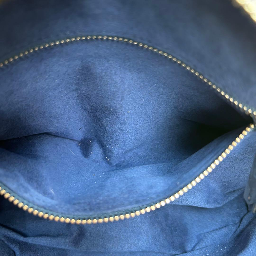 極美品　レオナール　ショルダーバッグ　2way　レザー　水色　ロゴ　斜め掛け◎