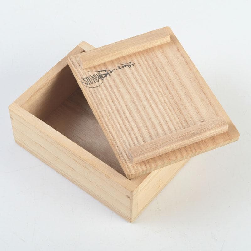 茶道具　高橋峯房作　松蒔絵　三日月型　香合　共箱　V　9498