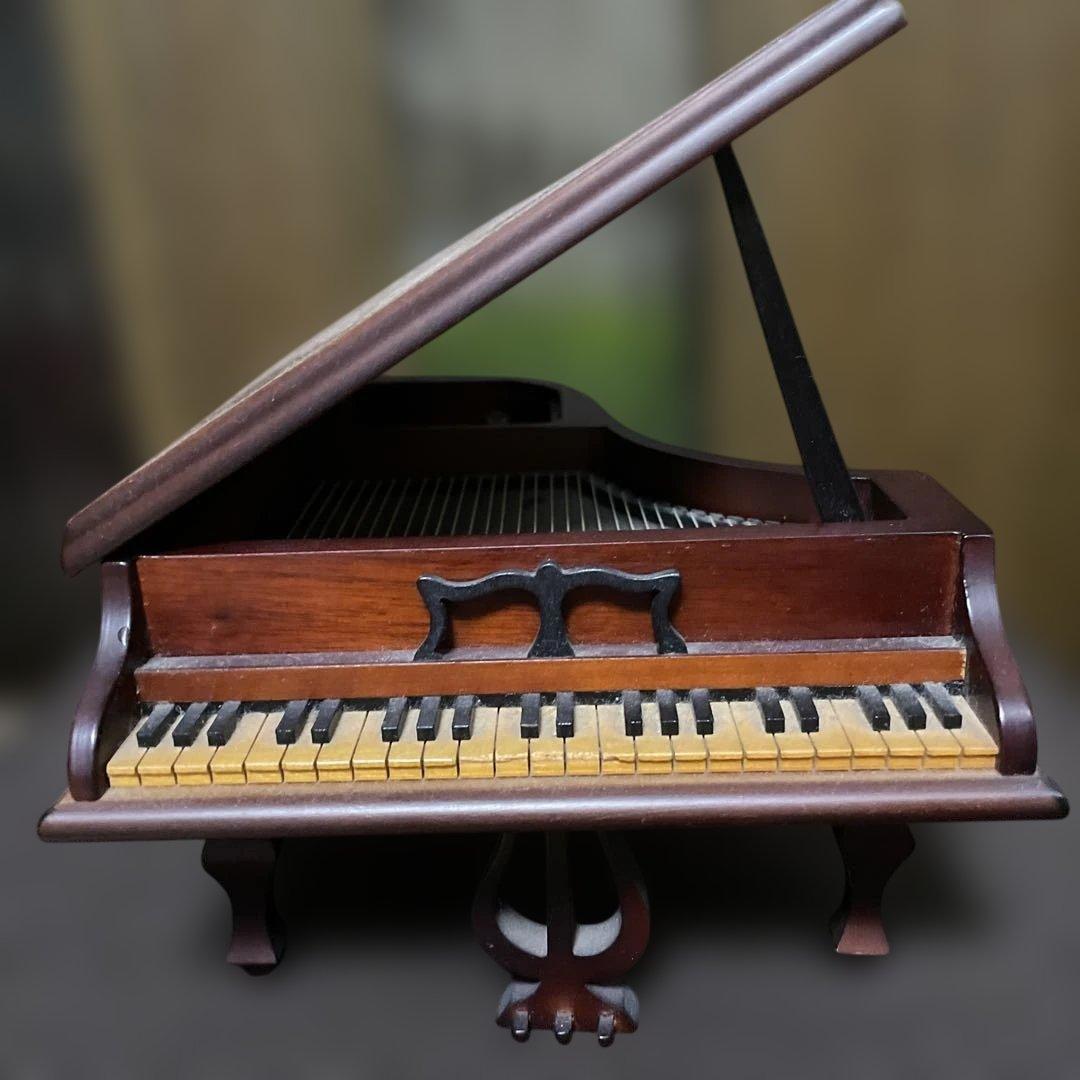 M　リュージュ社製　オルゴール　18弁　グランドピアノ