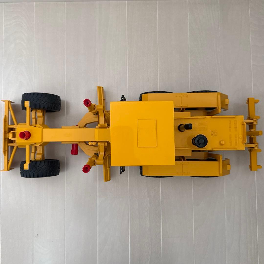 bruder ブルーダー cat グレーダー1/16スケール モーターグレーダー