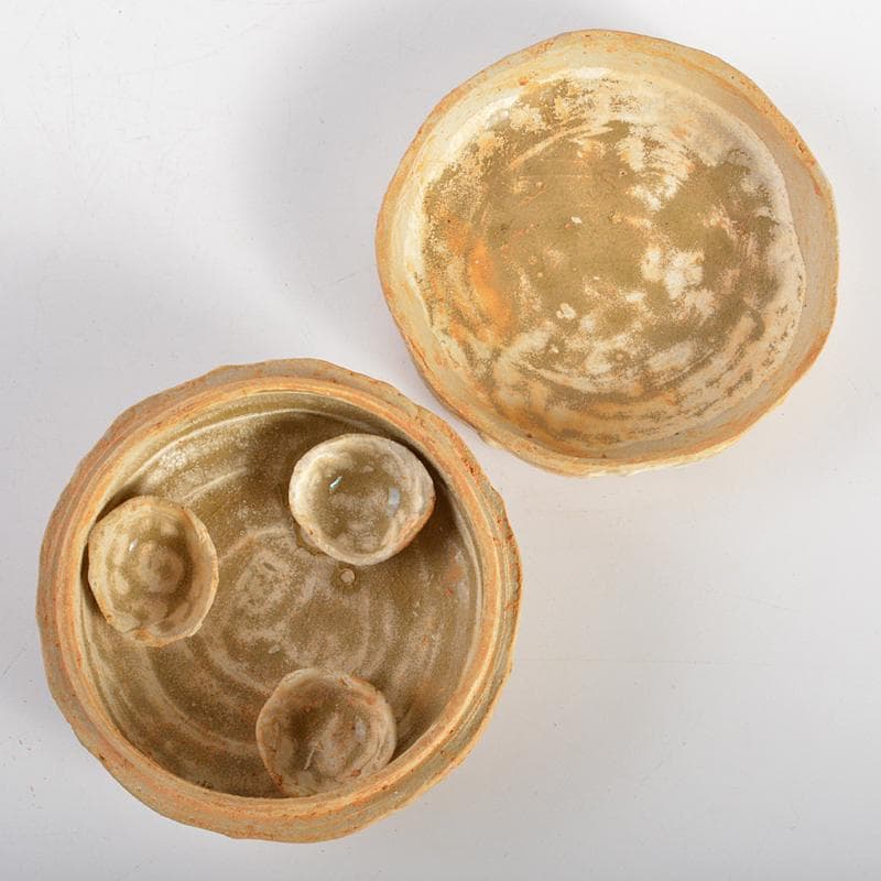 中国 越州窯青磁 花文 蓋物 盒子 N 7292E - メルカリ