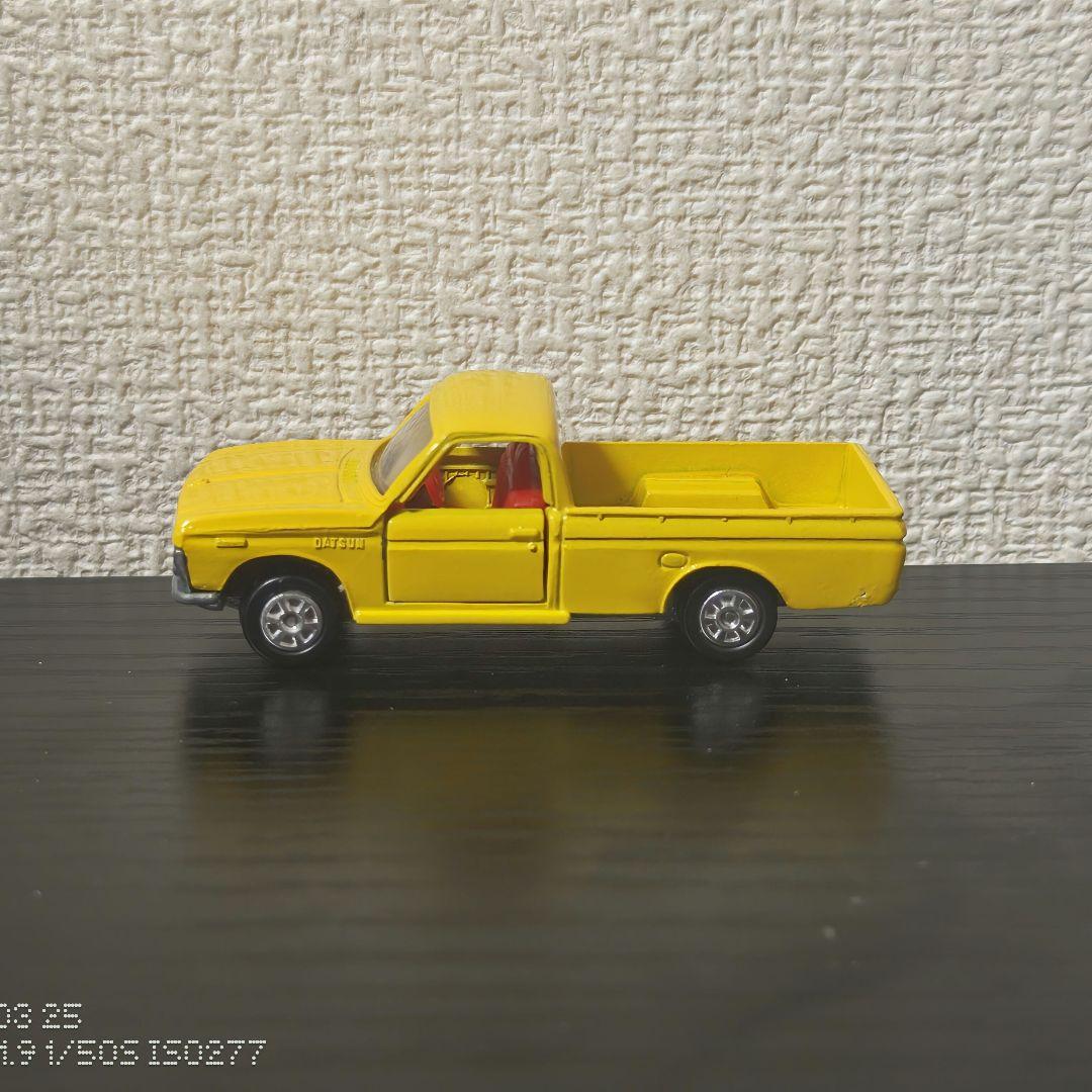 TOMICA　トミカ　ダットサン　トラック　小田急デパート特注品