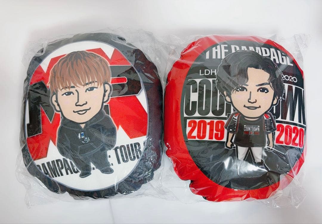 THE RAMPAGE ミニクッション 川村壱馬 浦川翔平 - メルカリ