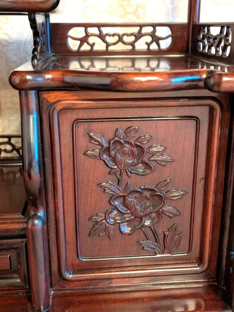 木製彫刻装飾収納棚 茶箪笥 飾り棚