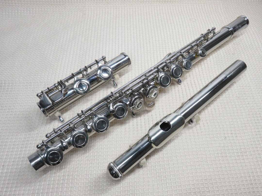 全タンポ＆ヘッド・コルク交換済　フルート　YAMAHA　YFL-23　Eメカ付き