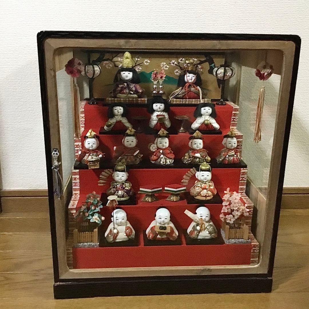 三越◆ミニ雛人形 ガラスケース入り◆ビンテージ 薬玉 木目込人形