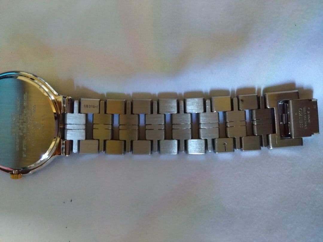 セイコー　ドルチェ　シェル文字盤　美品！①