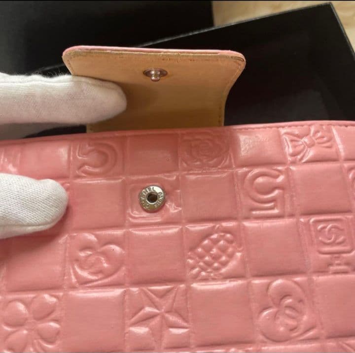 CHANEL シャネル アイコンライン 二つ折り財布 ピンク がま口 - メルカリ