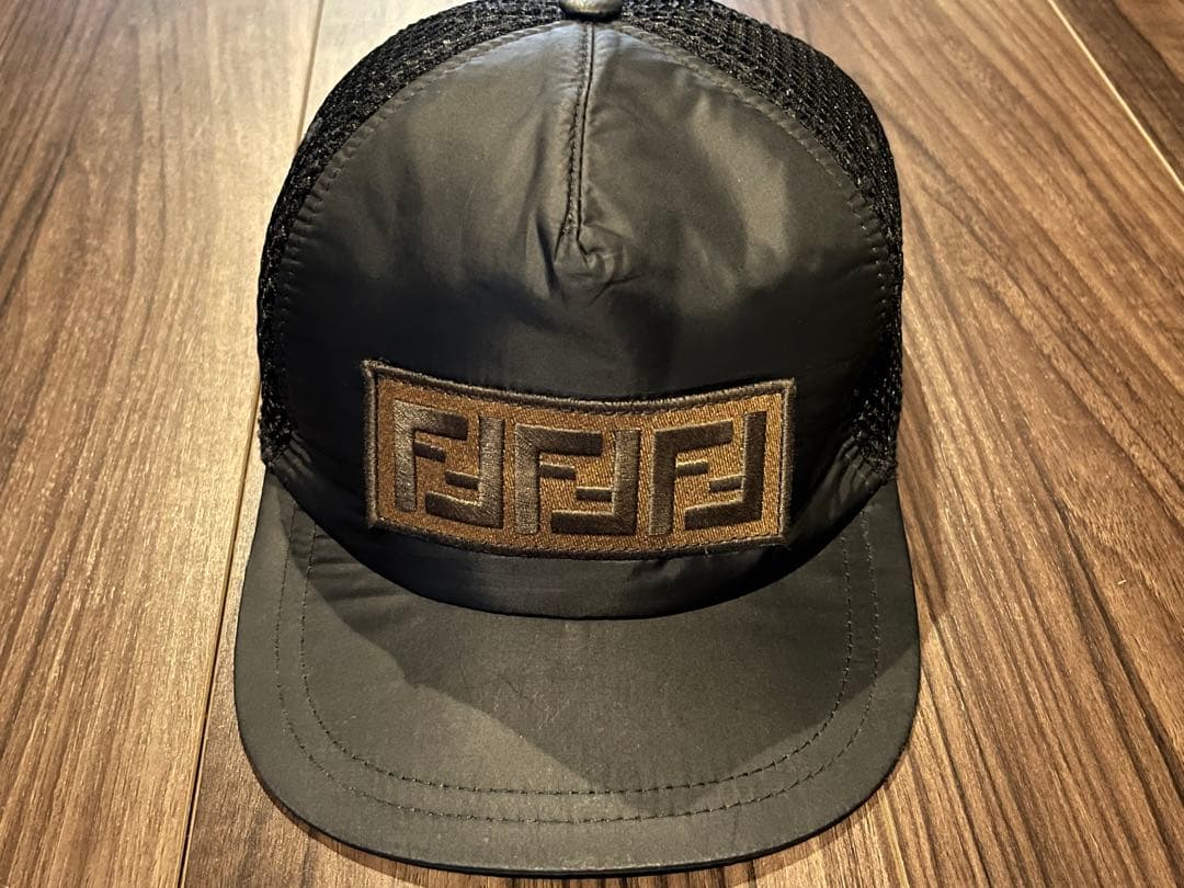 フェンディ キャップ キッズサイズ小さめボーイズ