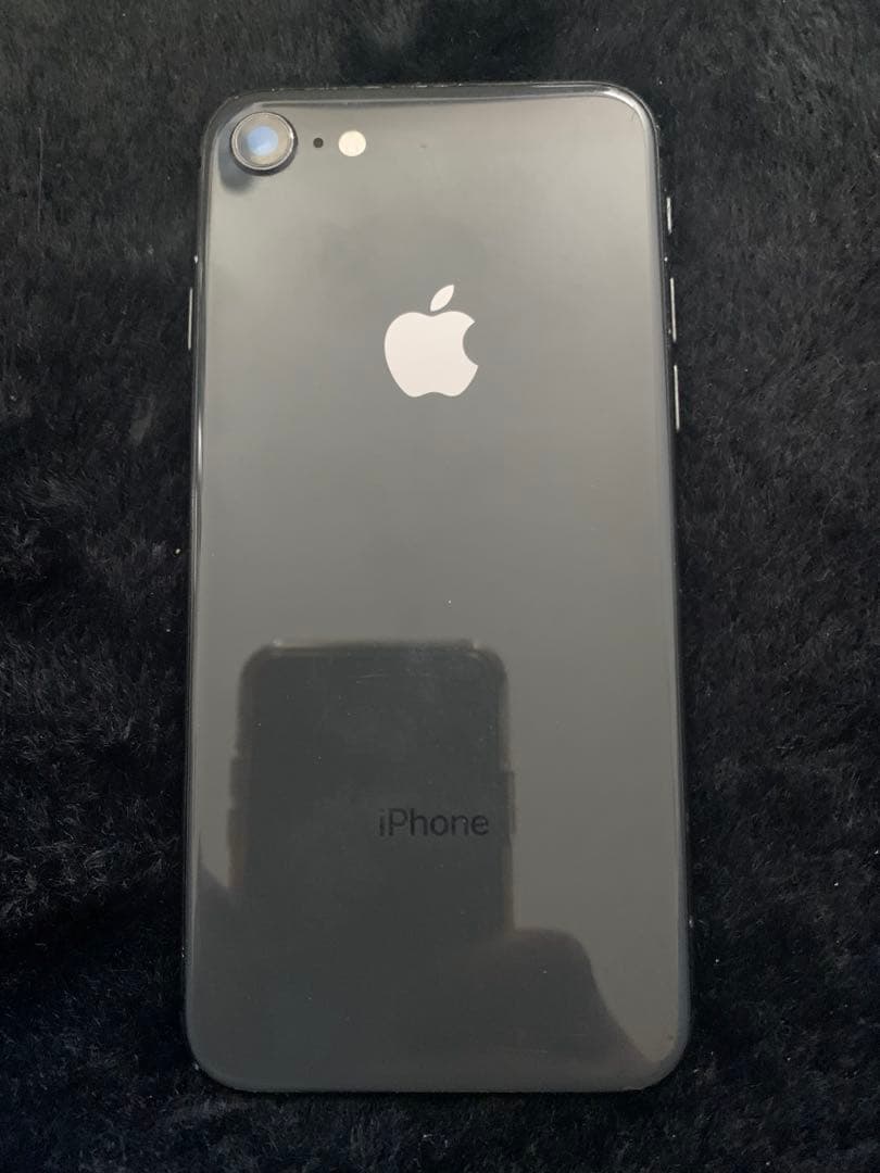 Apple iPhone 8 64GB ジャンク品 前面画面割れ - メルカリ