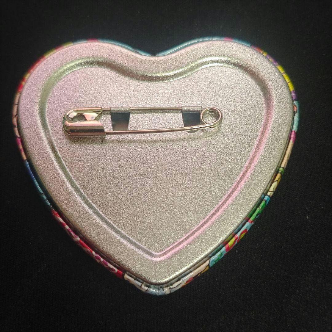 魔入りました！入間くん C101 コミケ ハート缶バッジ リード 入間