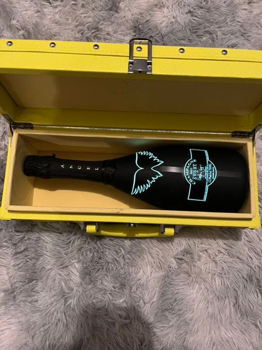 エンジェル シャンパン イエロー エンジェル シャンパン イエロー 新品