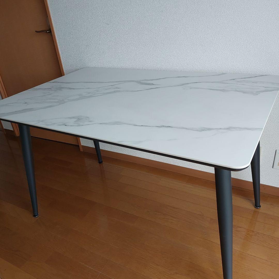 セラミックダイニングテーブル(椅子なし)