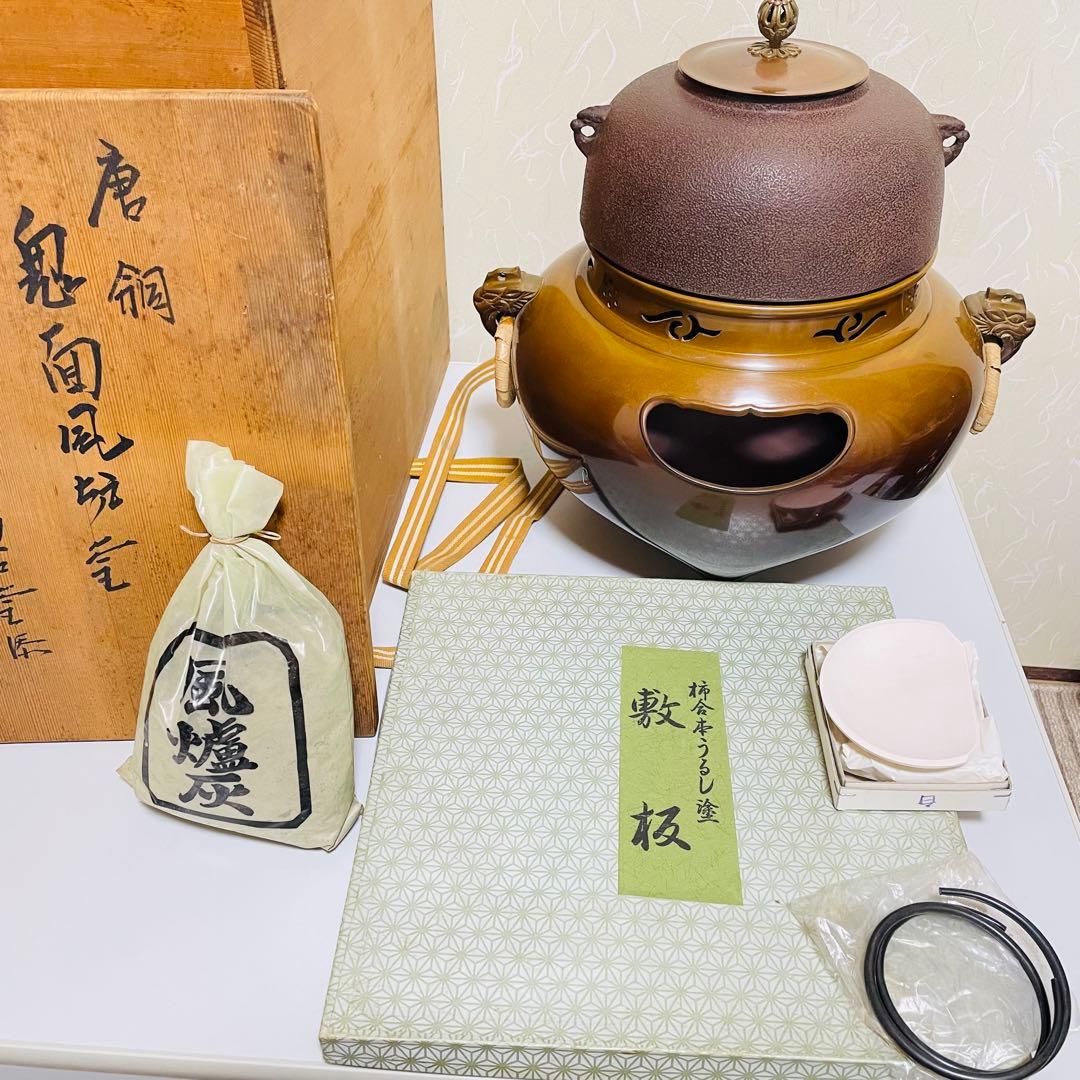 テディベア2体とバードハウス、アメリカンカントリーチェスト合計4個