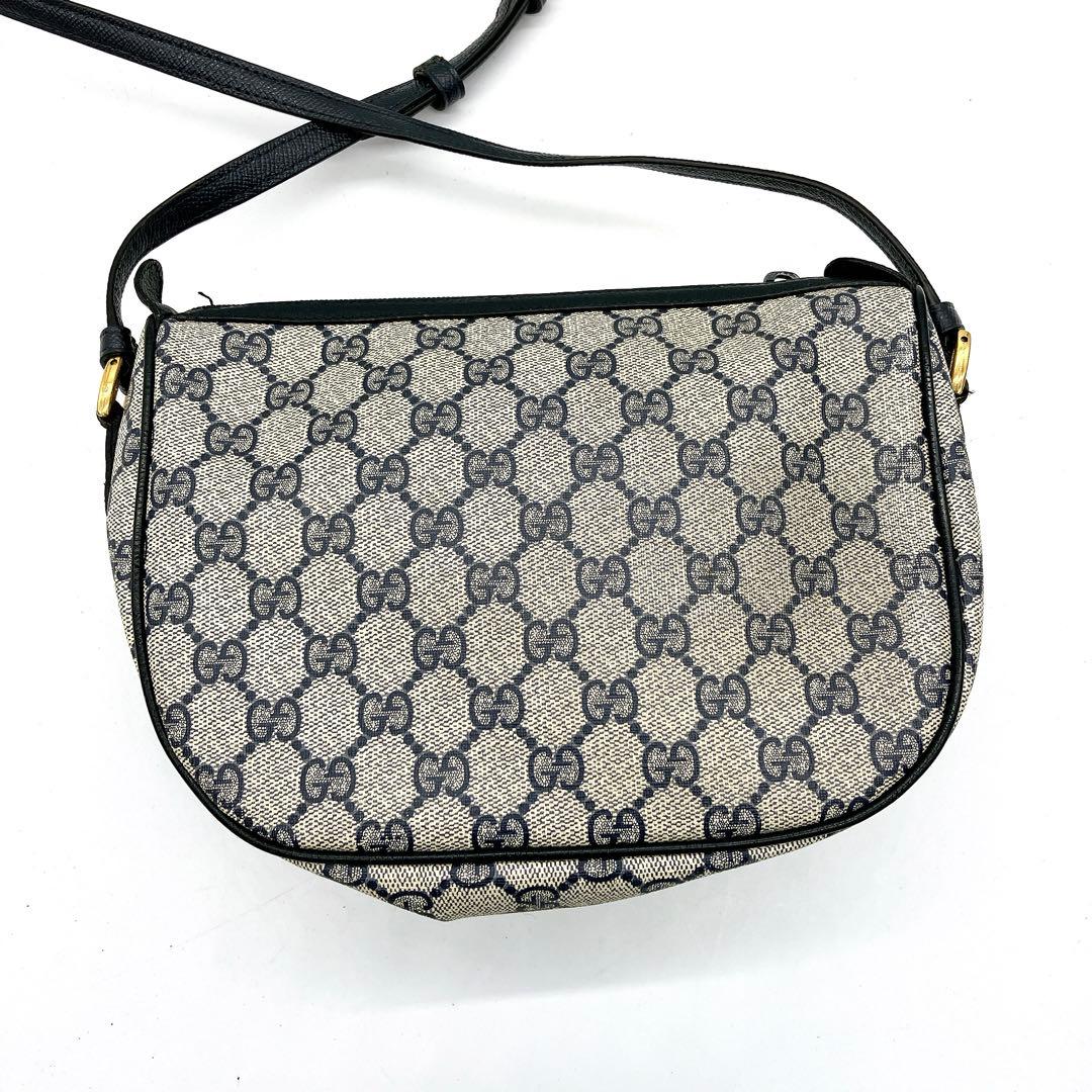 【GUCCI】ショルダーバッグ　GGスプリーム シェリーライン　ベージュ　自立