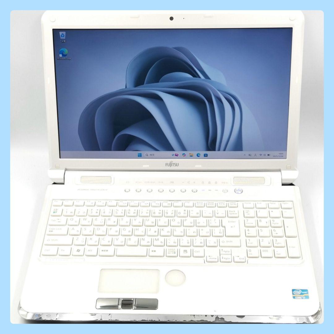 超快適！ 最上級Core i7 Windows11 ノートパソコン ブルーレイ