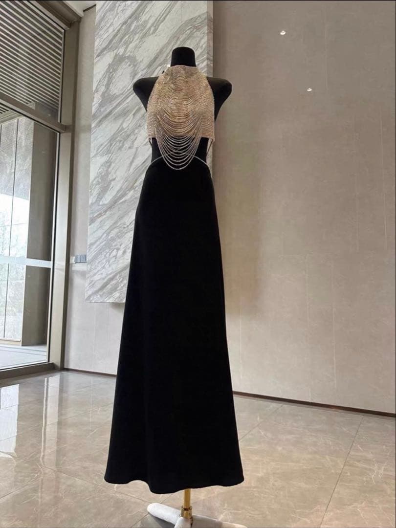 ホルターネックビジュー装飾ロングドレス パーティー キャバ セクシー