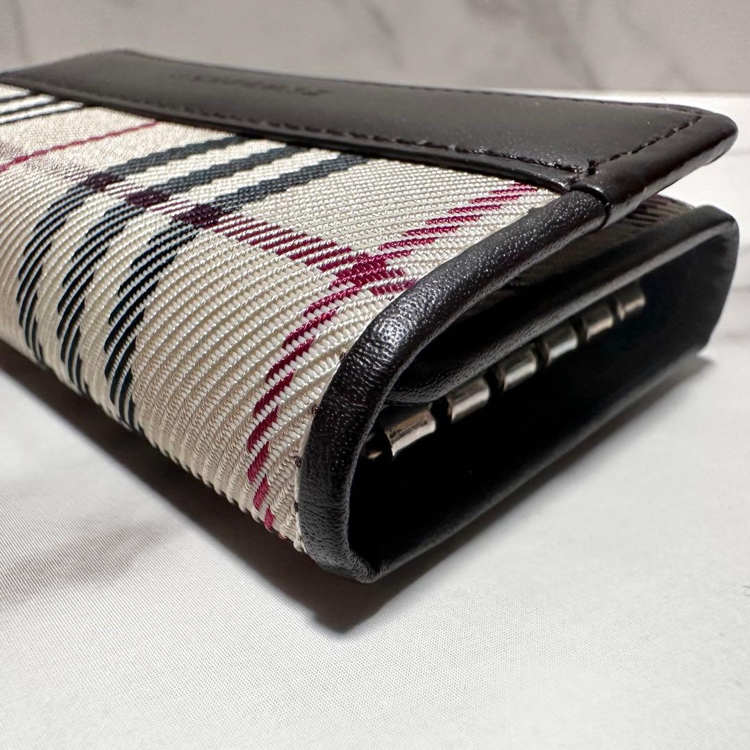 未使用】BURBERRY ノバチェック柄 5連キーケース ベージュ 箱付き 新品