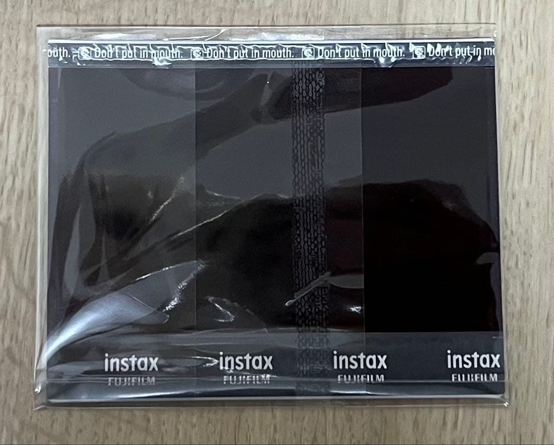 treasure ジュンギュ 生ポラロイド 当選品 - メルカリ