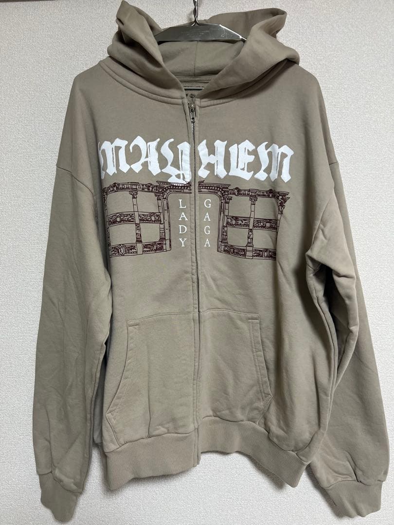 完売品】レディーガガ OPERA HAUS ZIPHOODIE - メルカリ