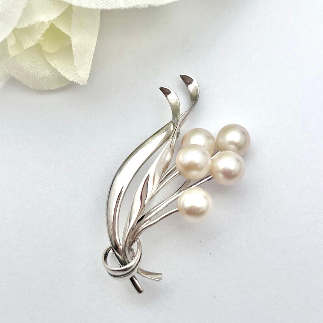 ミキモト シルバー パール ブローチ 花束 皇室御用達ブランド - メルカリ