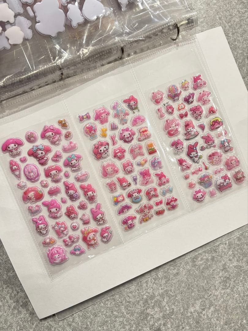 シール帳完成品　A4 ファイル 1冊 33シート　ボンドロ　24h発送　平成女児