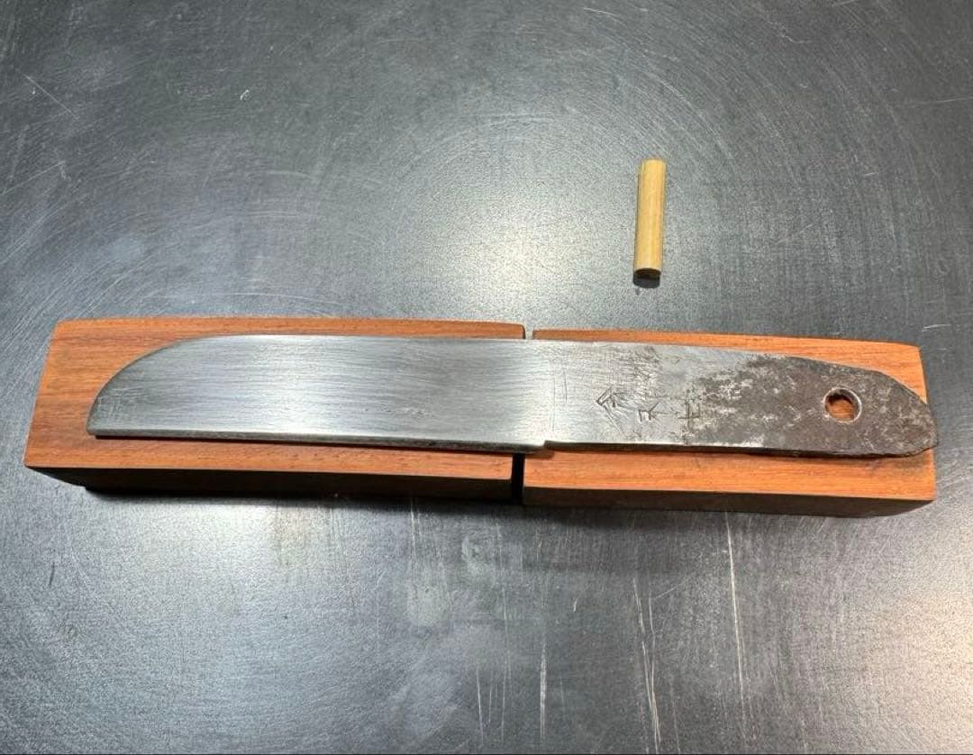 日本刀 残欠 大小 本花梨拵え 桐の化粧箱兼額