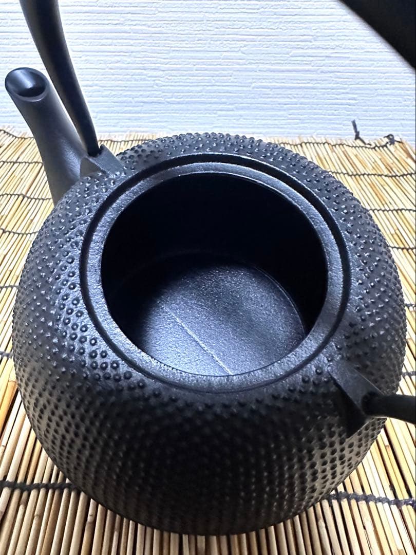 新品、供箱、栞付 南部文秀堂造 12型 IH機器対応モデル 南部鉄瓶