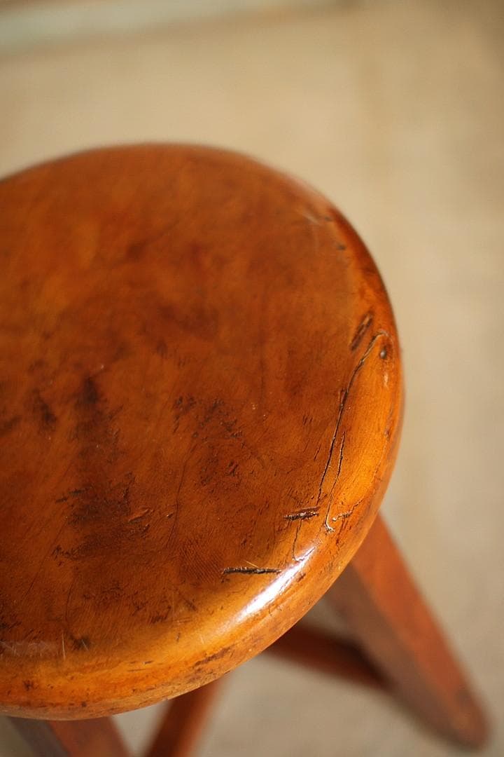 古い木製の丸椅子　スツール　チェア　古道具　古家具