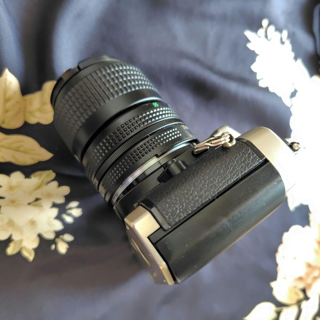 BODY価格でレンズお買得ニコンFM10＆35-70ズームレンズ付 完動良品