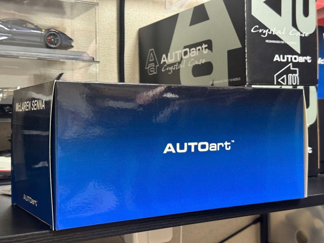 オートアート　McLaren Sennaマクラーレン・セナ1/18