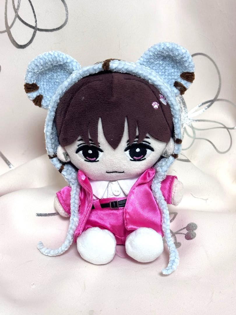 Travis Japan はぴぬい ぬい服 トラジャ - メルカリ