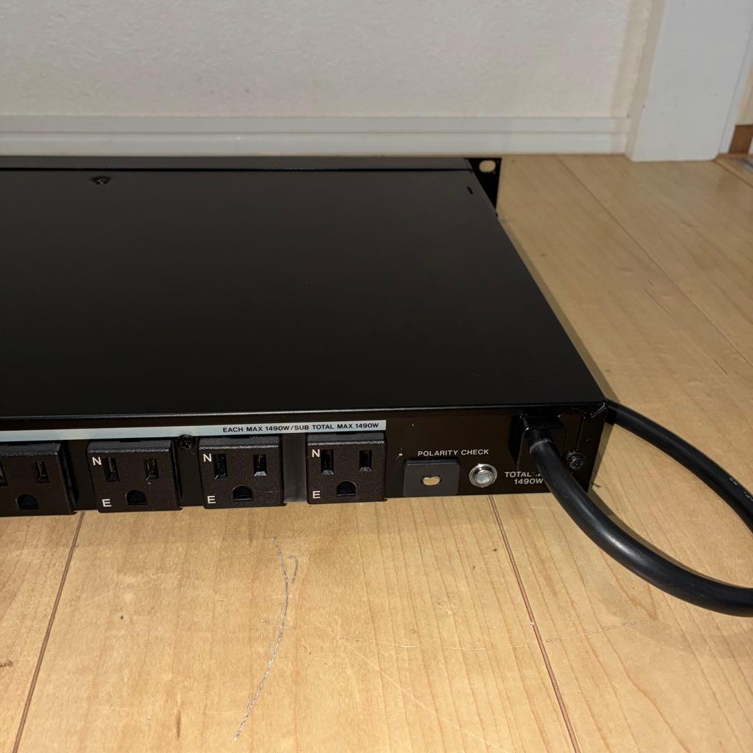 美品　希少TASCAM AV-P250 パワーコンディショナー