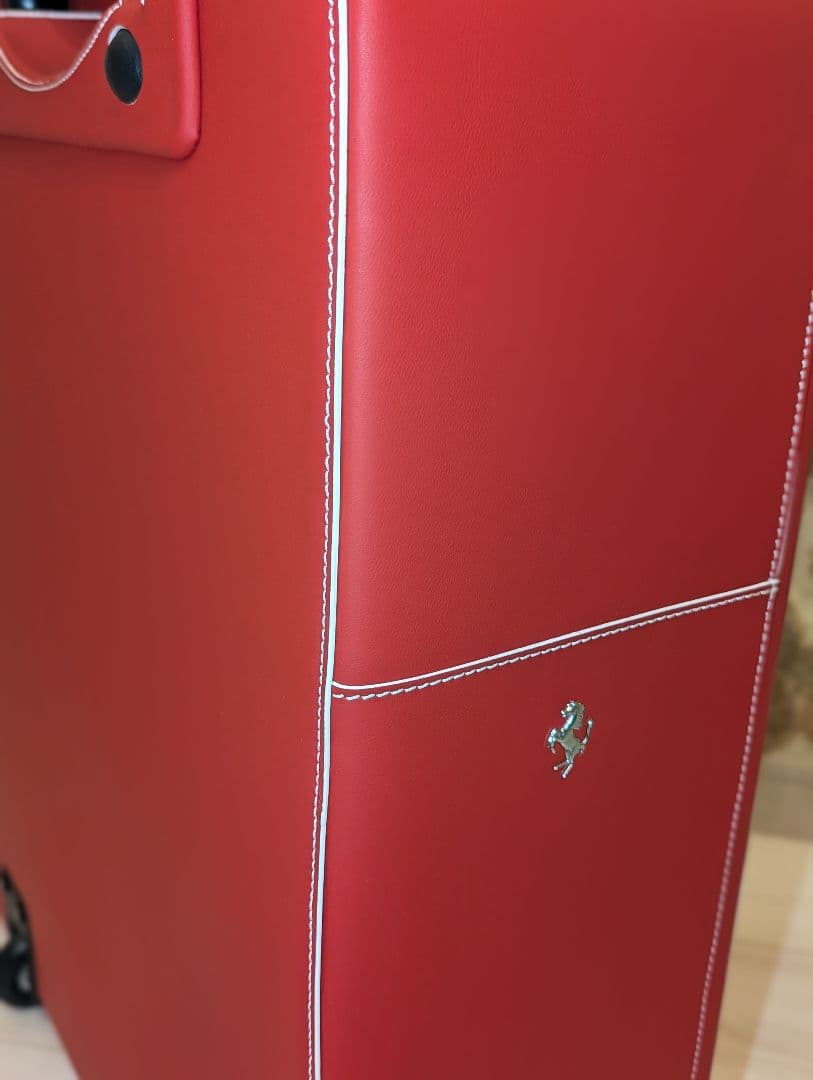 非売品 フェラーリ488gtb スーツケース キャリケース Ferrari