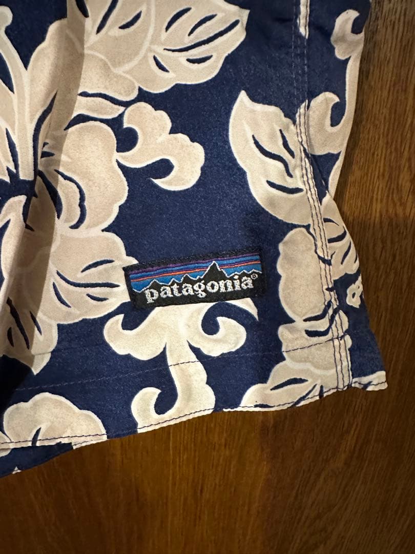 90年代 ビンテージ patagonia ハイビスカス柄 サーフパンツ