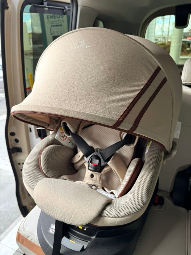 エールべべ クルットRウィ チャイルドシート 業者クリーニング済み