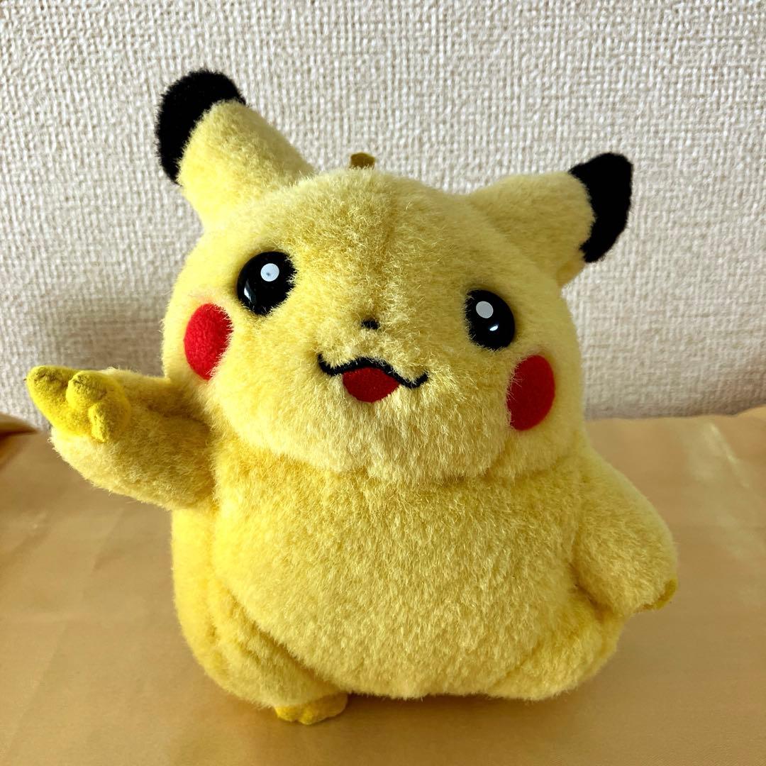 【激レア】TOMY 初期ピカチュウ ピース ぬいぐるみ レトロ ピース 初期ピカチュウ ぬいぐるみ