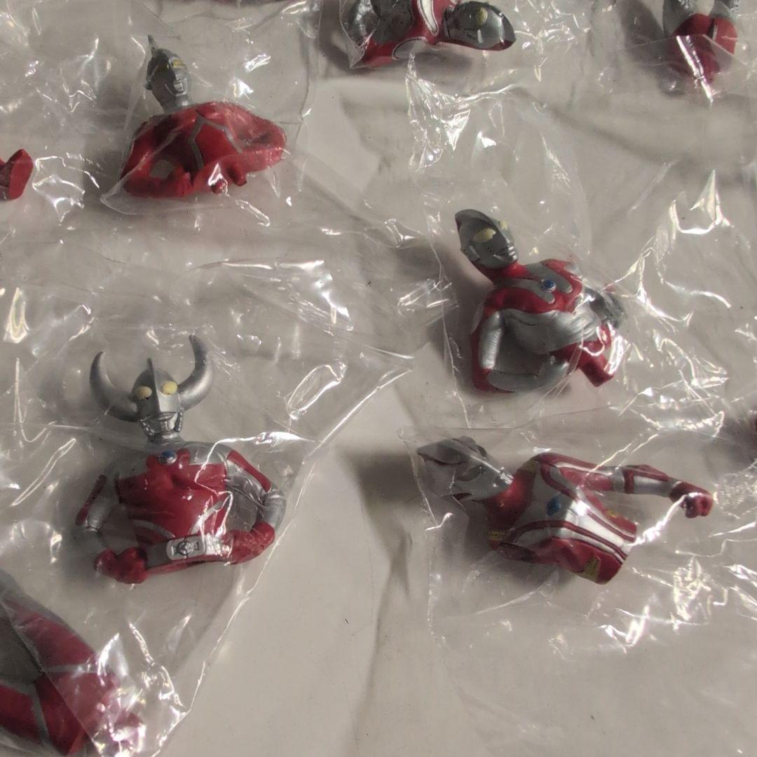 ウルトラマンメビウス光の国スペシャル2007年発売ガシャポンセット 全12体