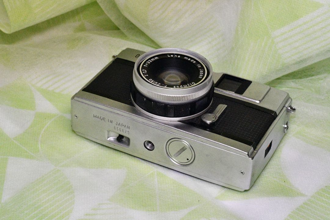 《動作品》OLYMPUS-PEN EED a359