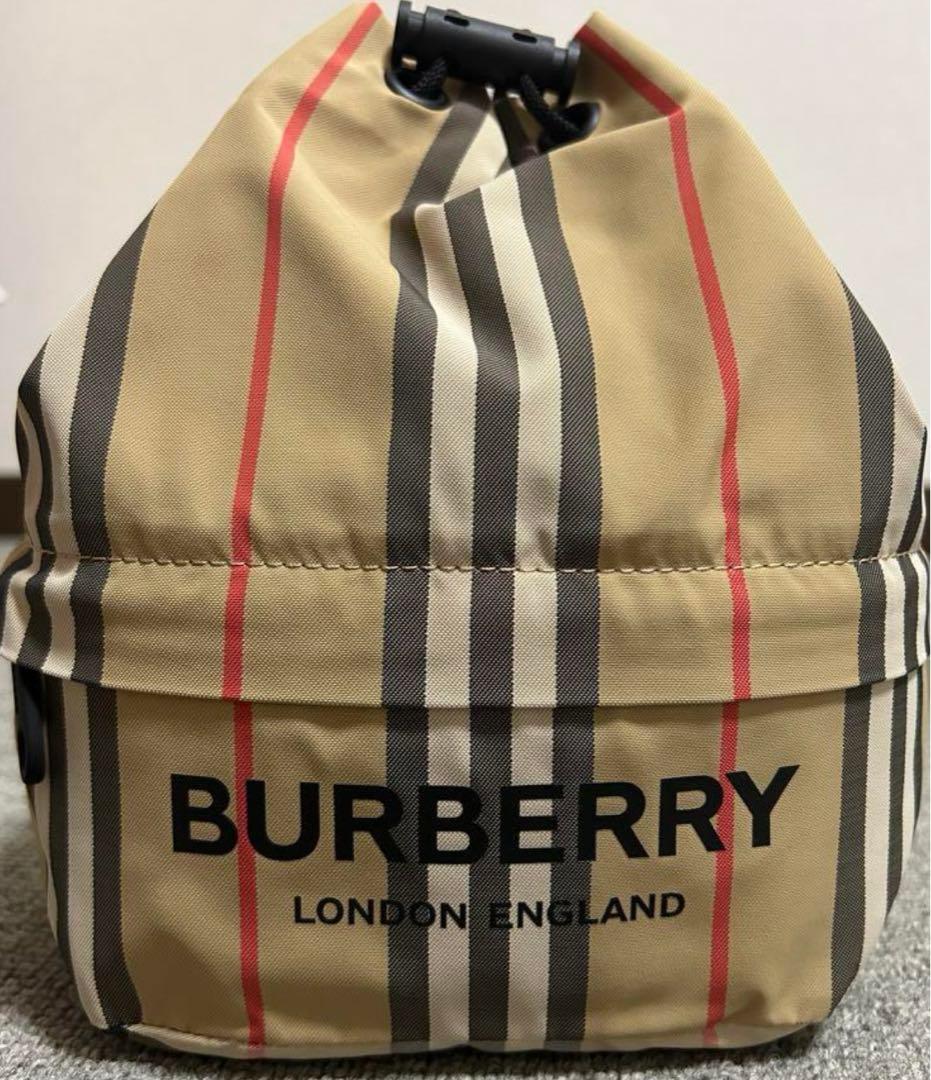 バーバリー巾着バッグ