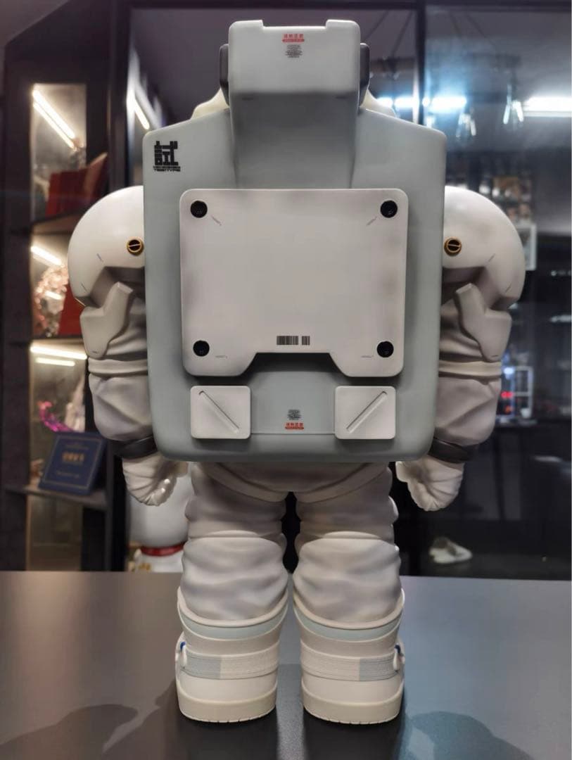 ローフール・パイオニア第1弾先駆者発光フィギュアアートトイ//ZCWO