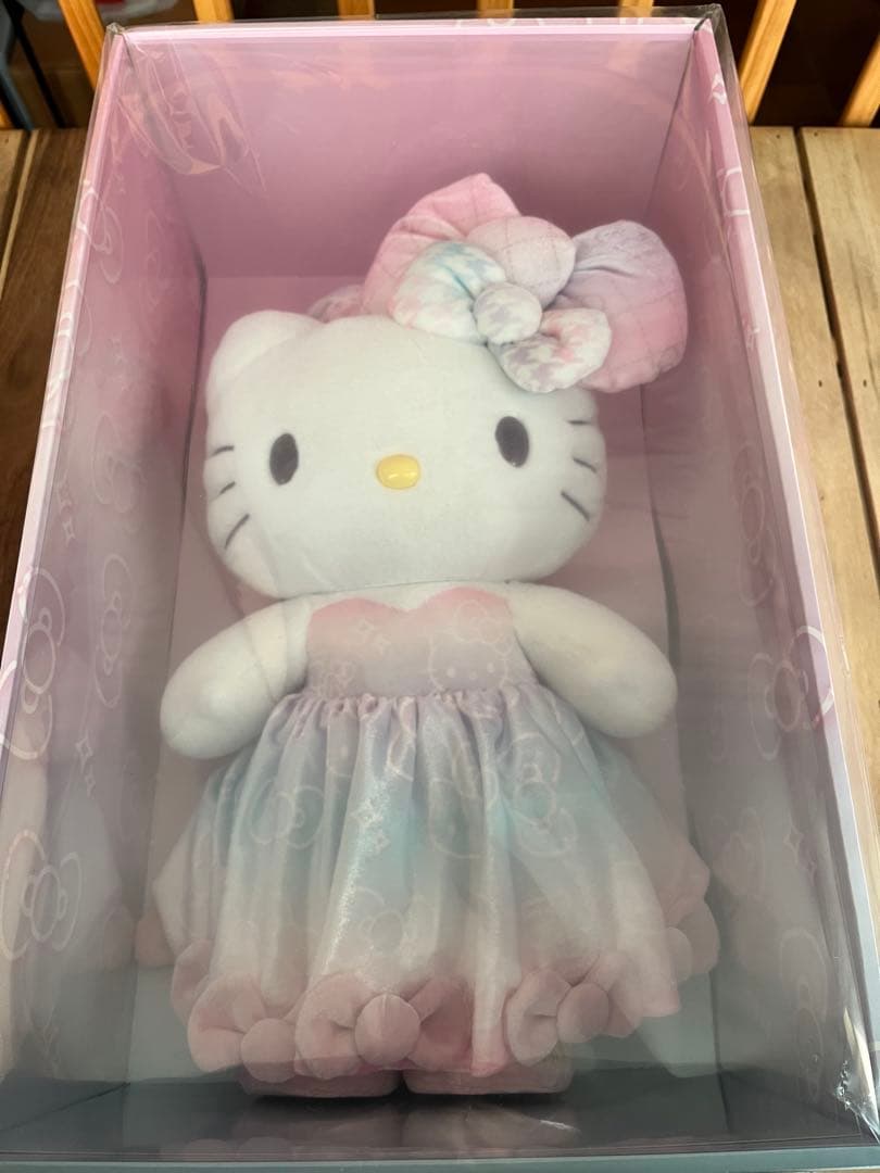 ハローキティ バースデードール - メルカリ