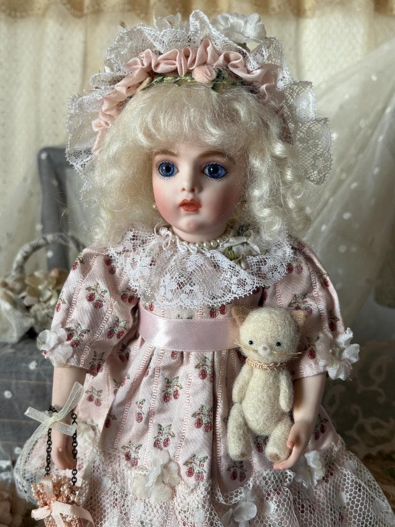 ✨期間限定✨28cmブリュセット ミレットサイズ ビスクドール リプロ