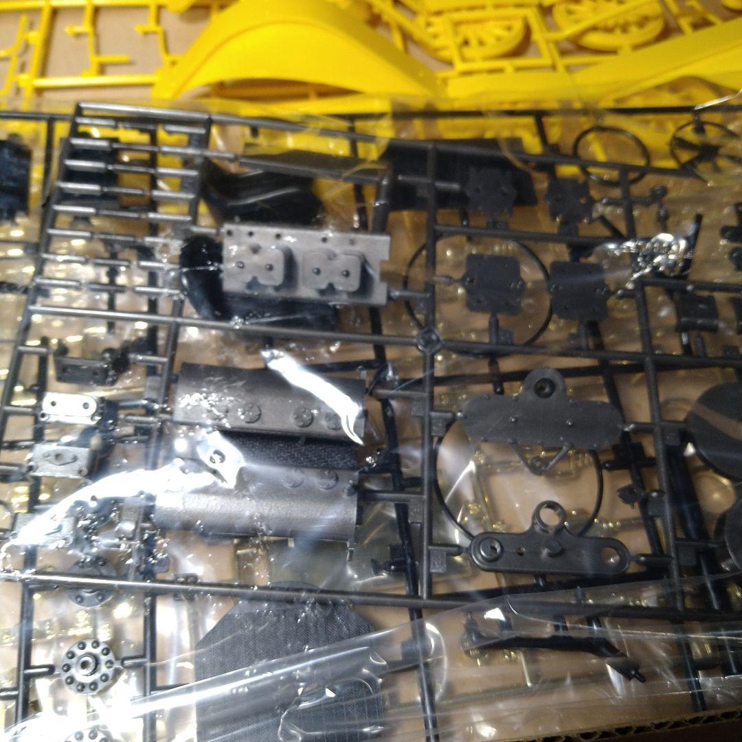 レトロ　スマイル　旧バンダイバンザイマーク　 マーサーレースアバウト 1/16