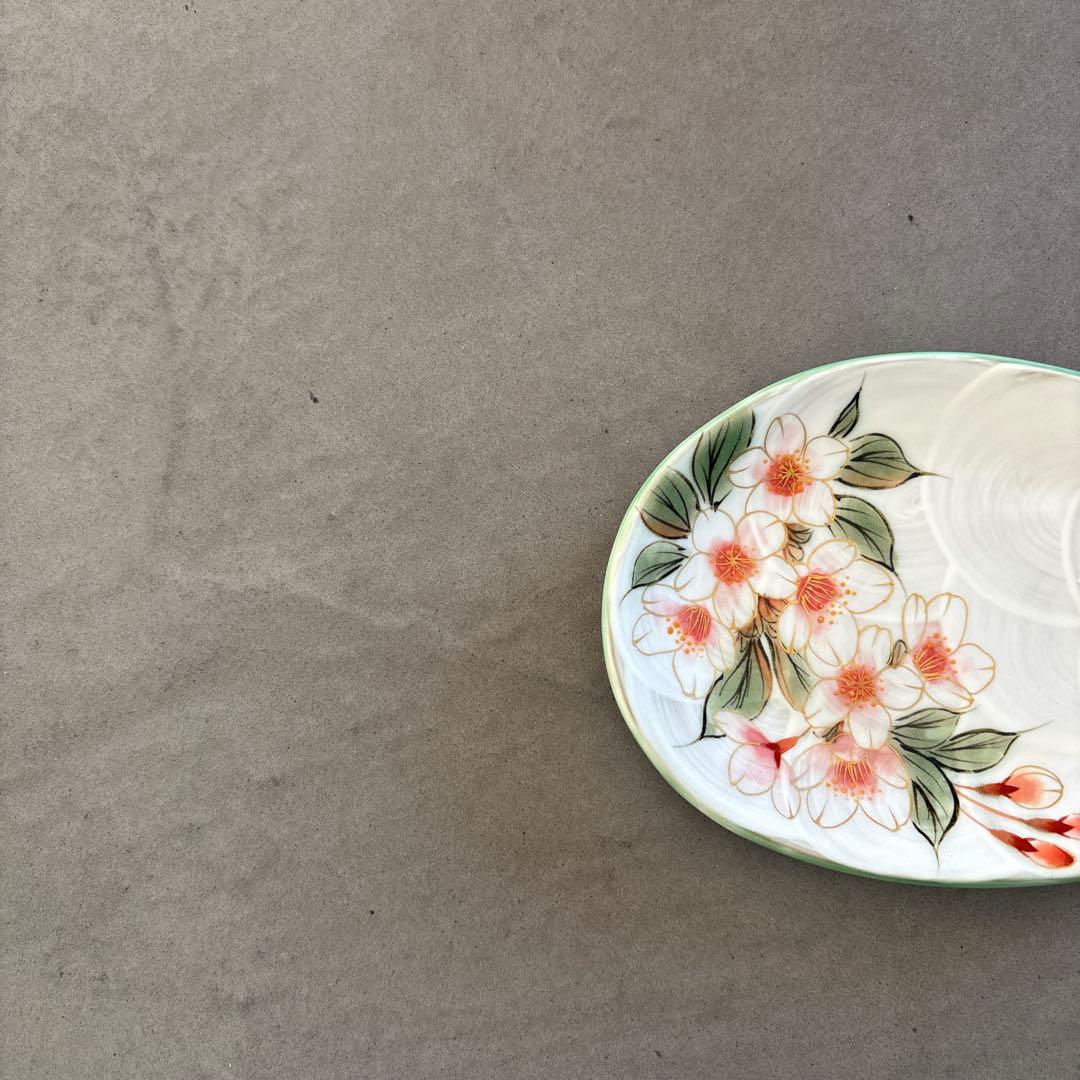 ほぼ新品》美品【陶葊】京焼 清水焼 白掛彩草花 色絵付け 皿 桜 陶あん