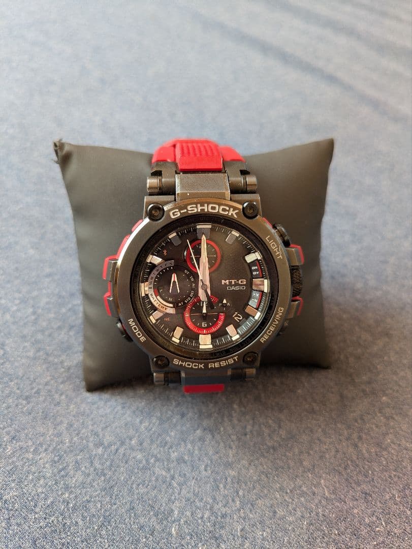 美品 G-SHOCK MTG-B1000B-1A4JF ブラック/レッド