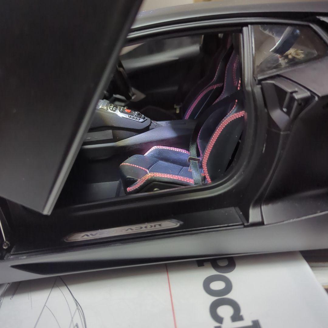 1/8 ポケール Pocher ランボルギーニ アヴェンタドール