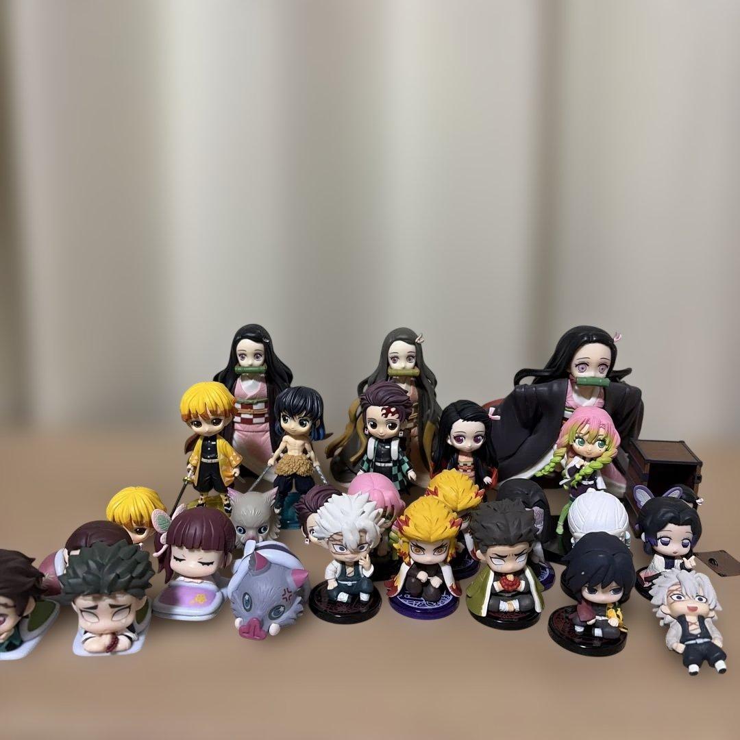 鬼滅の刃 フィギュア まとめ売り - メルカリ