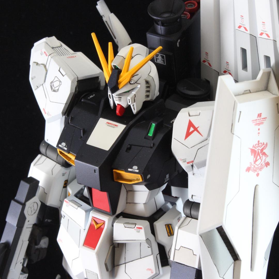 ディテールアップ改修 HGUC νガンダム 全塗装完成品 全塗装HG-ニュー