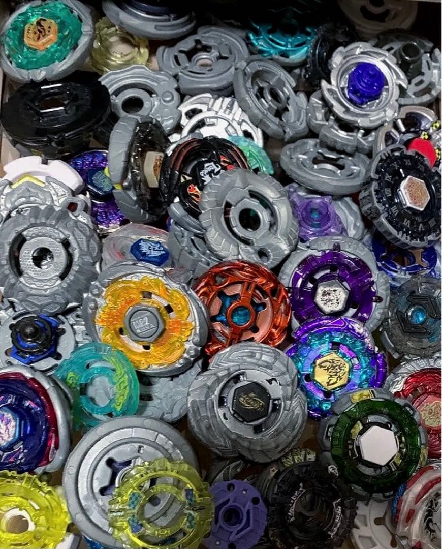 ベイブレードまとめ売り【メタルファイト】中古ジャンクBEYBRADE レア希少